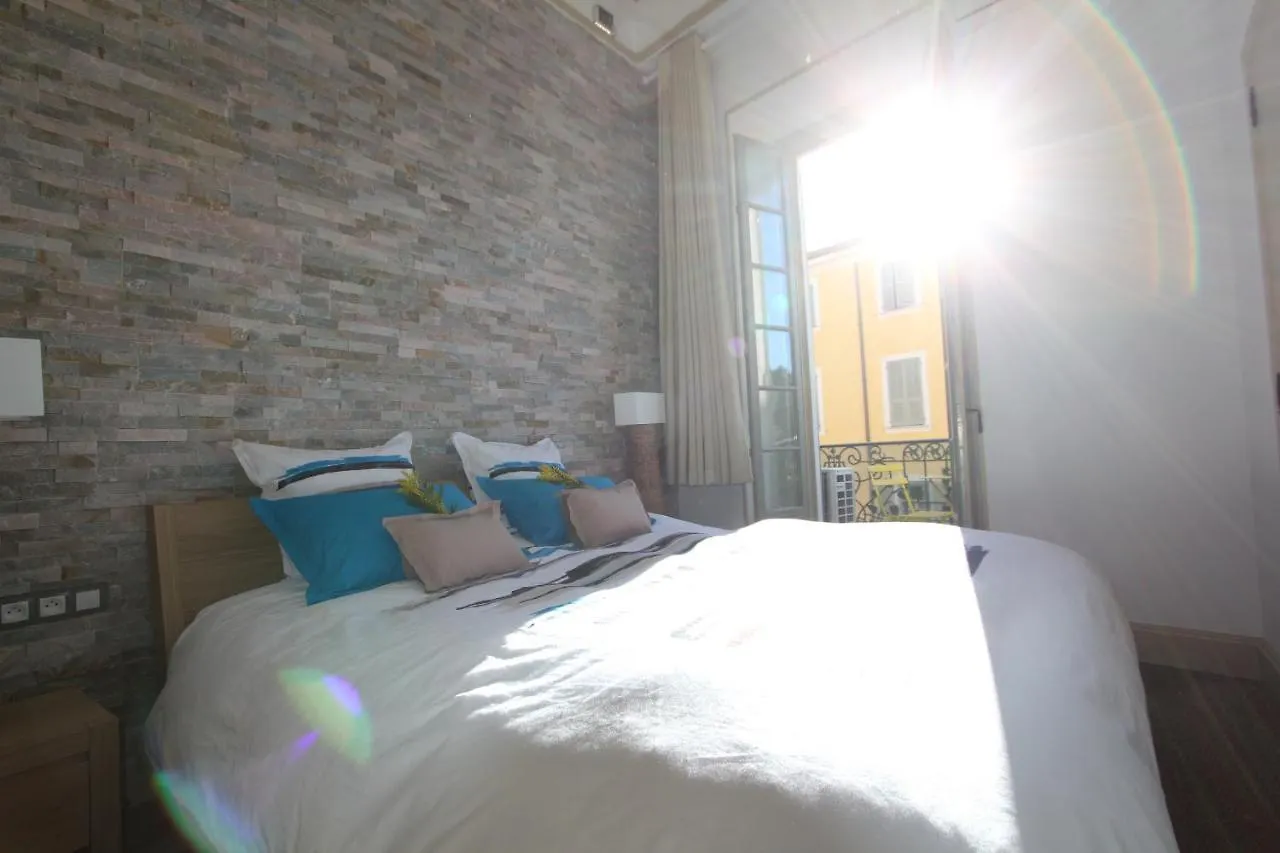 Nice Massena Aparthotel